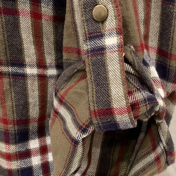🔴TAKARA FLANNEL SHIRT🔴 - Picture 4 of 11